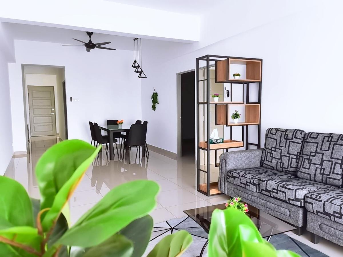 Traveler'S Homestay 旅人窝@ The Venus Sitiawan Kampong Lumut Kiri Dış mekan fotoğraf