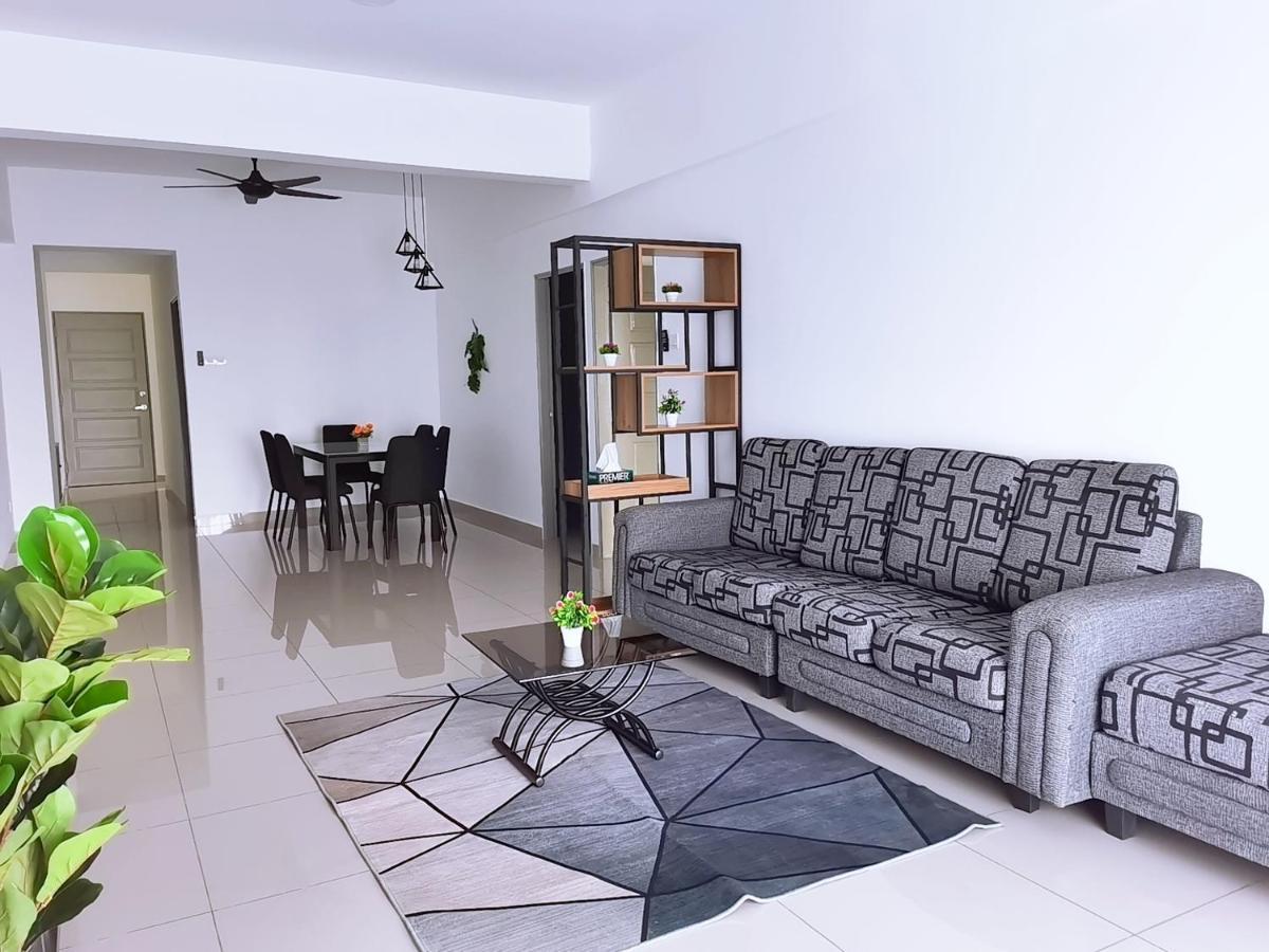 Traveler'S Homestay 旅人窝@ The Venus Sitiawan Kampong Lumut Kiri Dış mekan fotoğraf